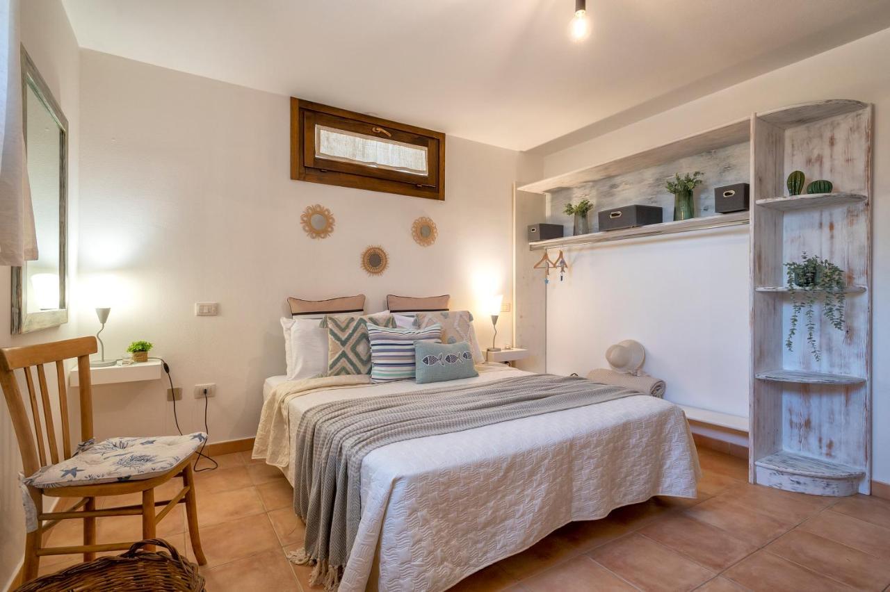 アルゲーロSardinia Re - Casa Luisa With Poolアパートメント エクステリア 写真